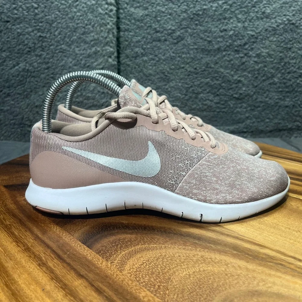Nike Flex Experience RN 8 Women's‎ Running Shoes Rose Gold White Size 7.5